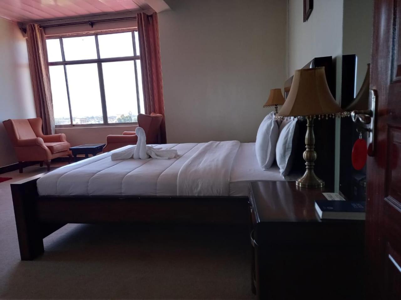 Newstead Hotel Naivasha Exterior foto